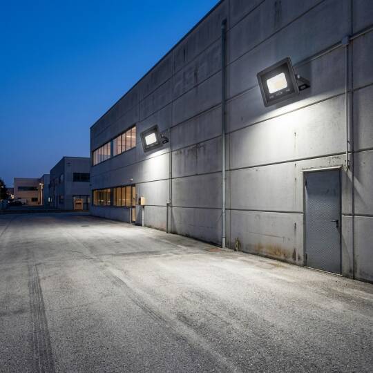 ACK 20W 6500K Beyaz LED Projektör AT62-02032 - 2