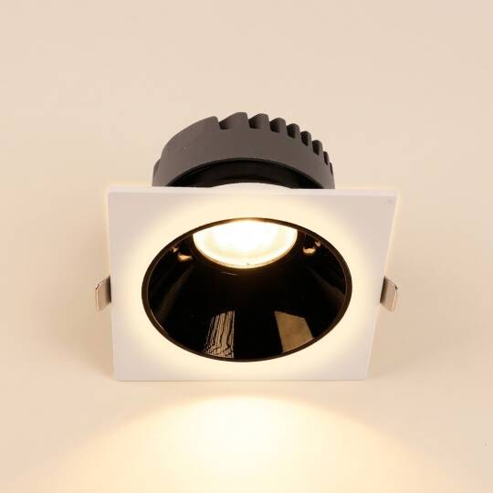 ACK 25W 3000K Günışığı 2125lm Kamaşma Önleyici (Dark Light) Sıva Altı Kare Spot (138x138 mm Beyaz Kasa) AD10-03500 - 3