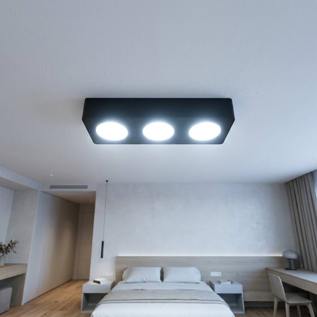 ACK 3x10W 6500K Beyaz 3150lm Kamaşma Önleyici Üçlü Sıva Üstü Spot (313x102 mm Siyah Kasa) AH12-01331 - 2