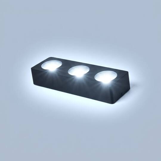 ACK 3x10W 6500K Beyaz 3150lm Kamaşma Önleyici Üçlü Sıva Üstü Spot (313x102 mm Siyah Kasa) AH12-01331 - 3