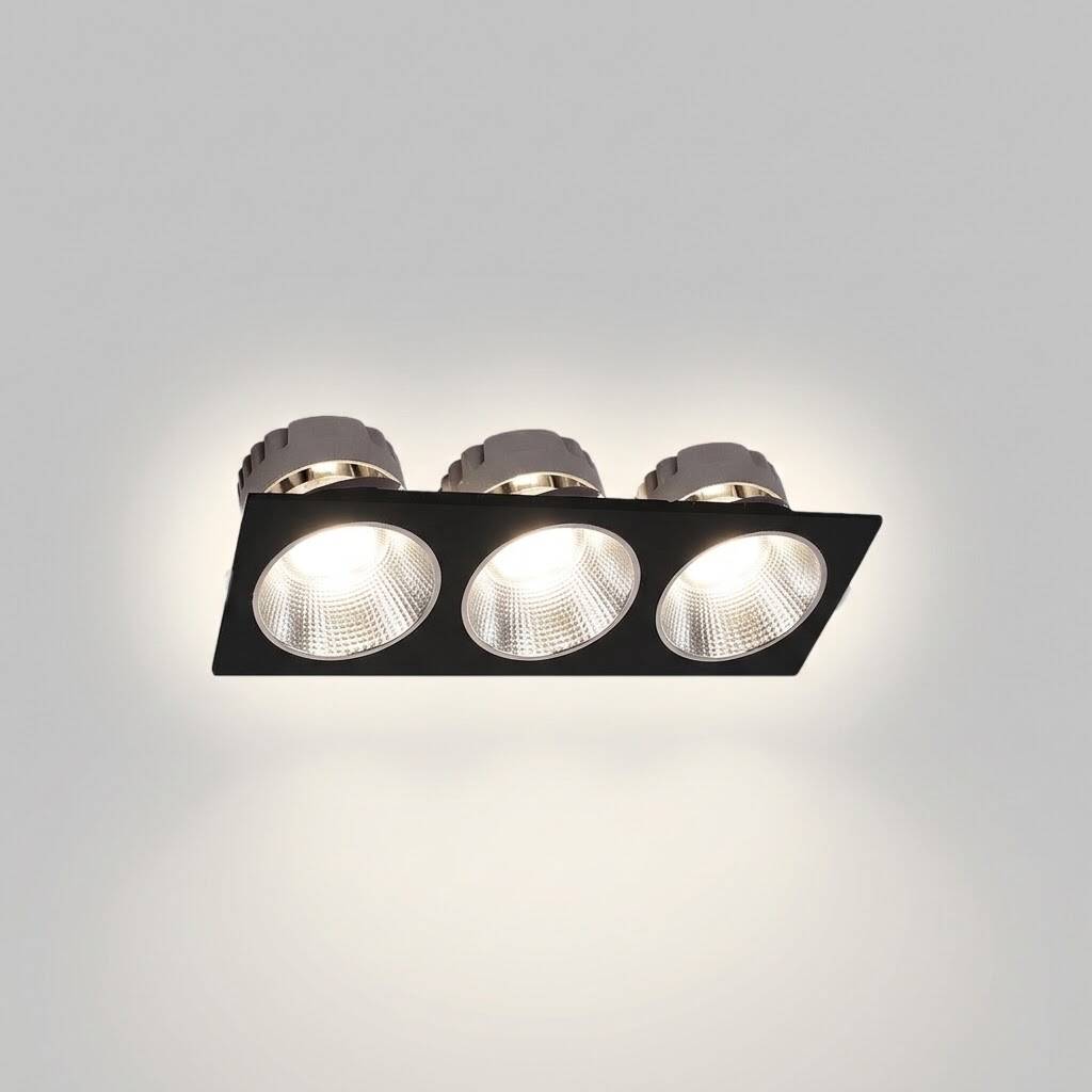 ACK 3x18W 4000K Ilık Beyaz 4698lm Kamaşma Önleyici Üçlü Sıva Altı Spot (318x115 mm Siyah Kasa) AD10-02711 - 3