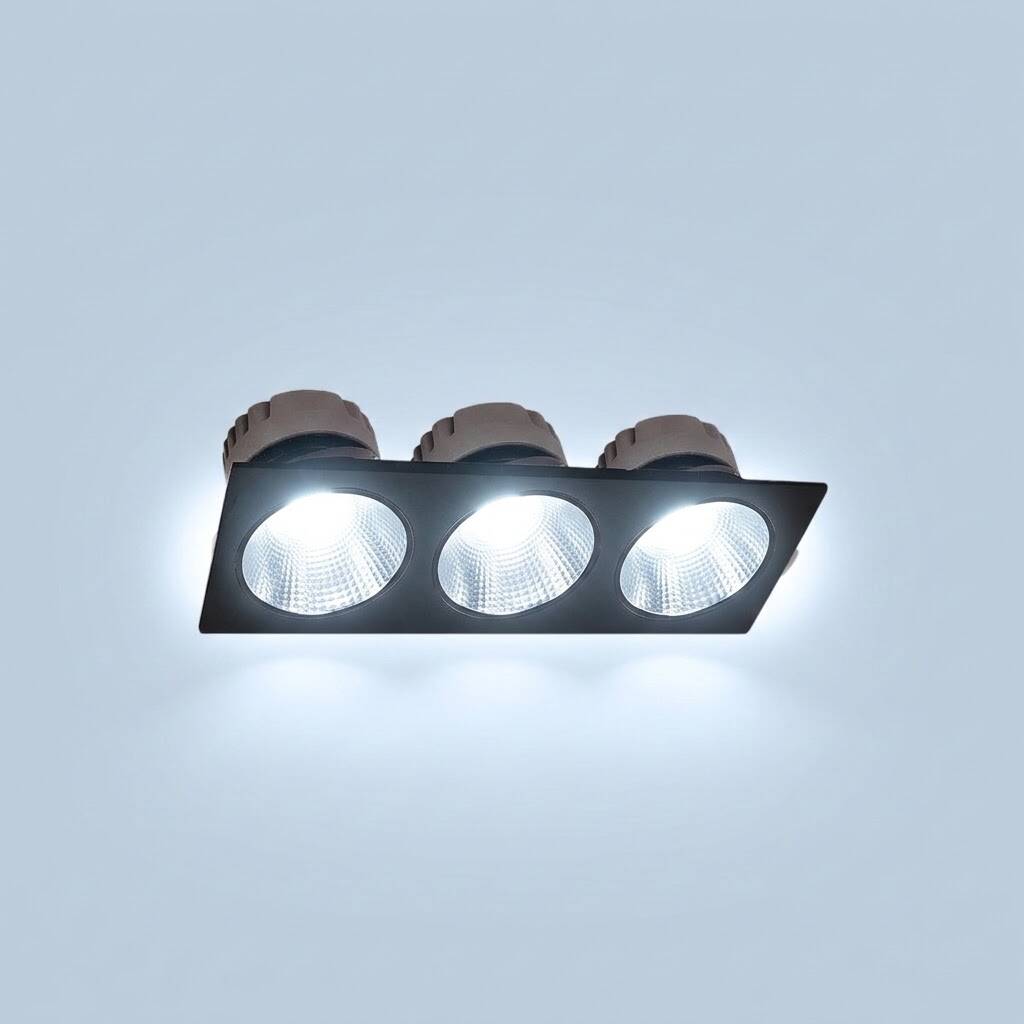 ACK 3x18W 6500K Beyaz 4860lm Kamaşma Önleyici Üçlü Sıva Altı Spot (318x115 mm Siyah Kasa) AD10-02731 - 3